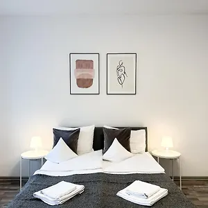 Апартаменты Comfy At Siebertgasse, Вена
