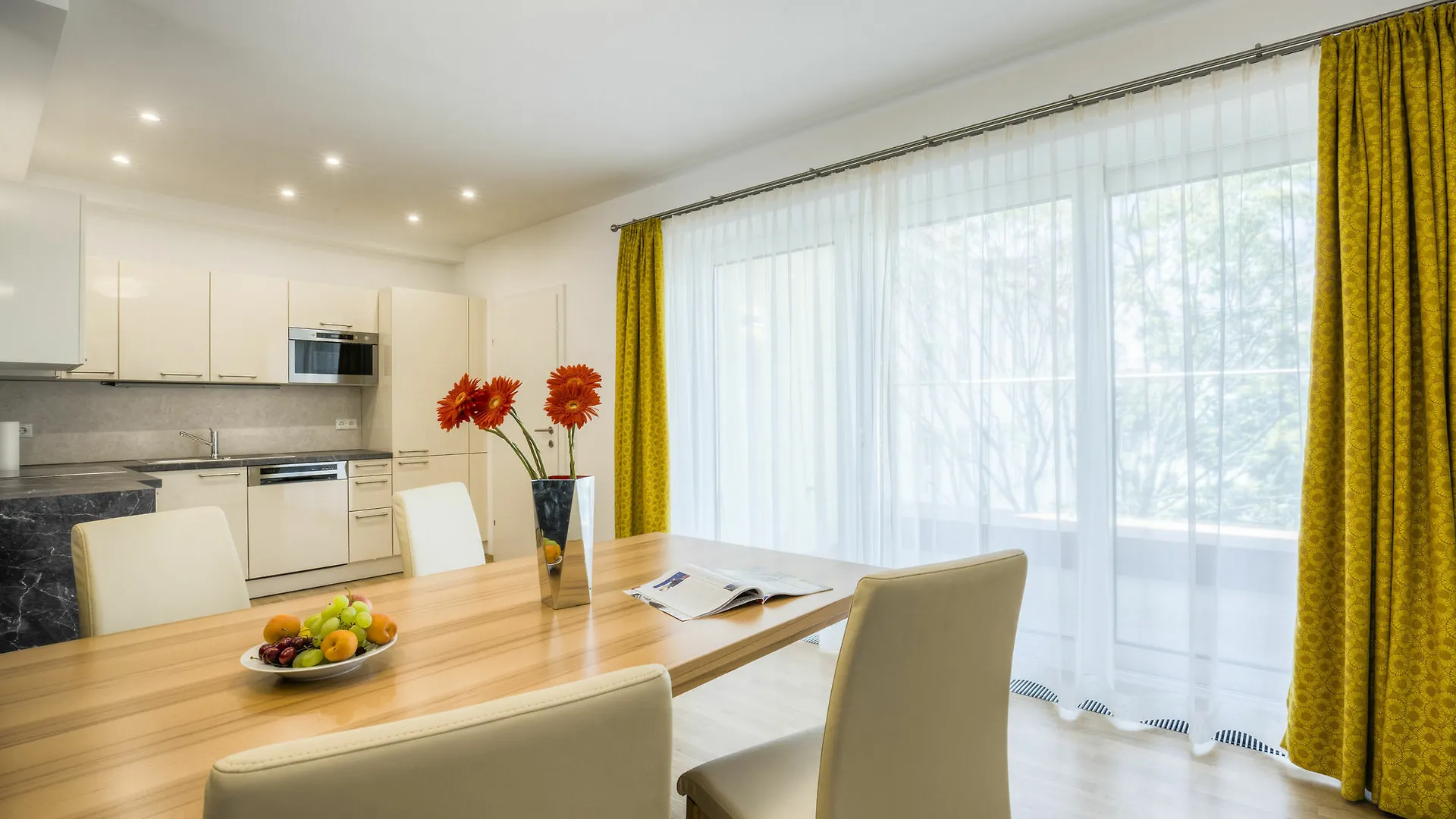 Vienna Grand Apartments City 0*,  Австрия